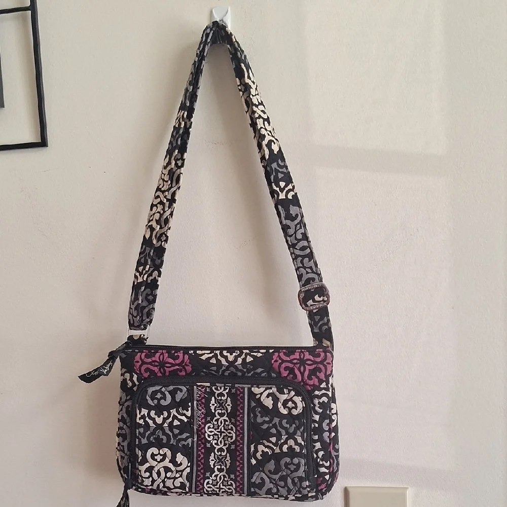 Vera Bradley Scroll Medallion Little Crossbody Bag Retired Pattern Black Purple